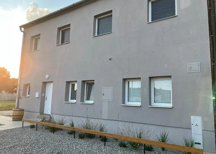 Apartman Hrusky * Hrušky